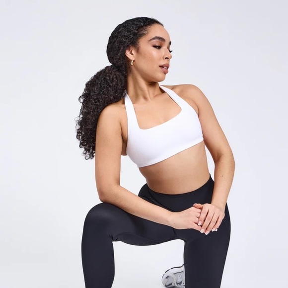 Buffbunny Collection Other - BuffBunny White Sports Bra